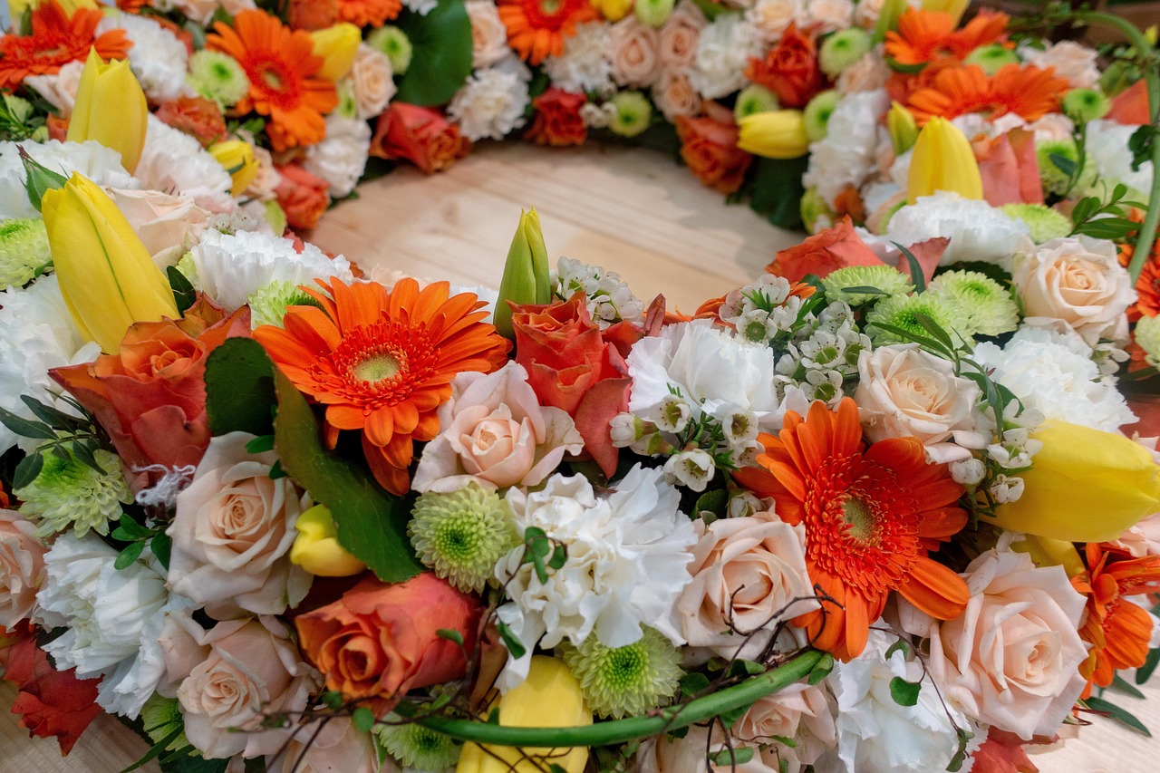 flower, flower wreath, beautiful flowers, celebration, spring, decoration, flower background, colorful, wedding, nature, floral arrangement, decorative, floristic, flower wallpaper, coloured, festivity, flower arrangement, wreath, multicoloured, wreath of flowers, flower wreath, wreath, wreath, wreath, wreath, wreath